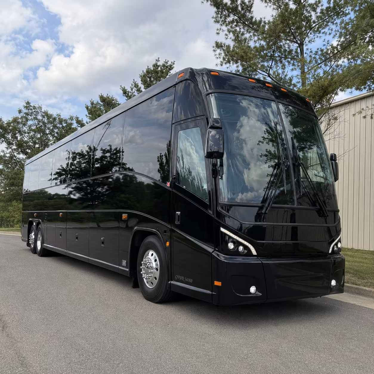 charter buses to adventist health arena concerts and events
