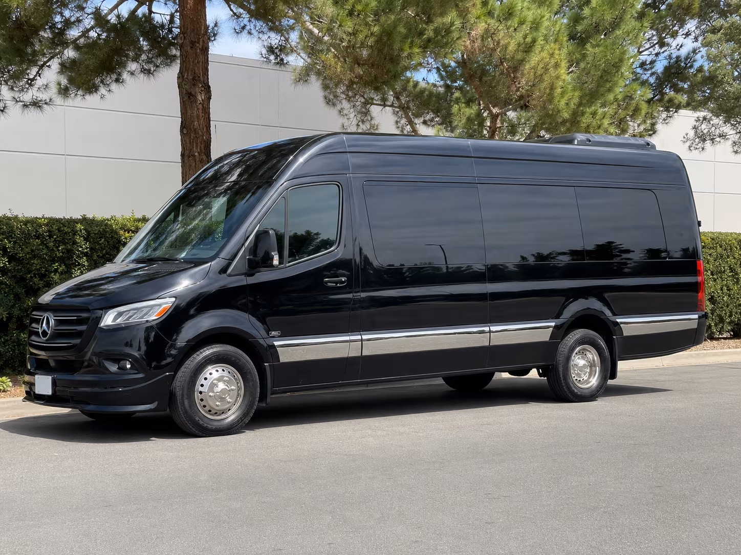 find the perfect transportation for your next private event 4
