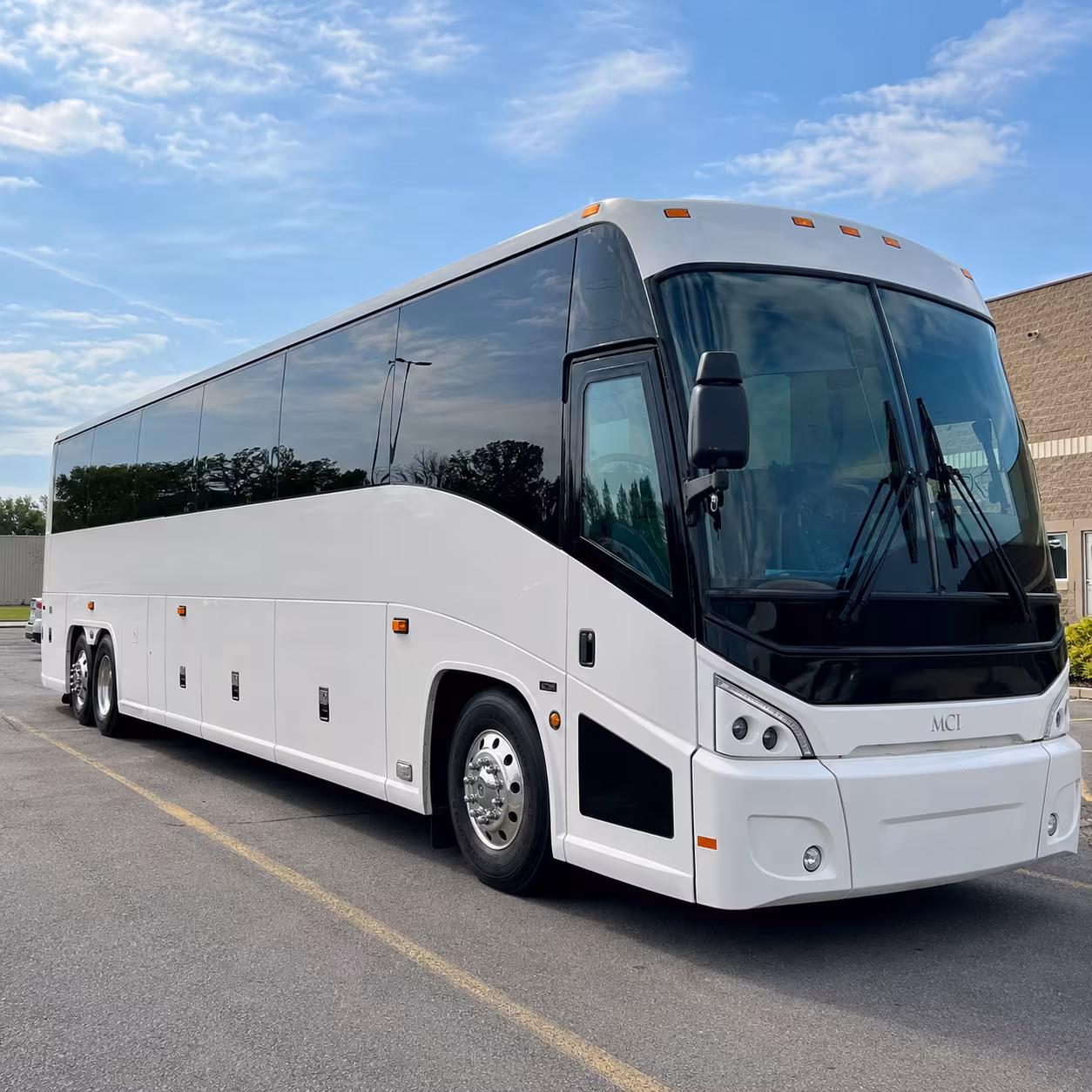 manteca charter bus
