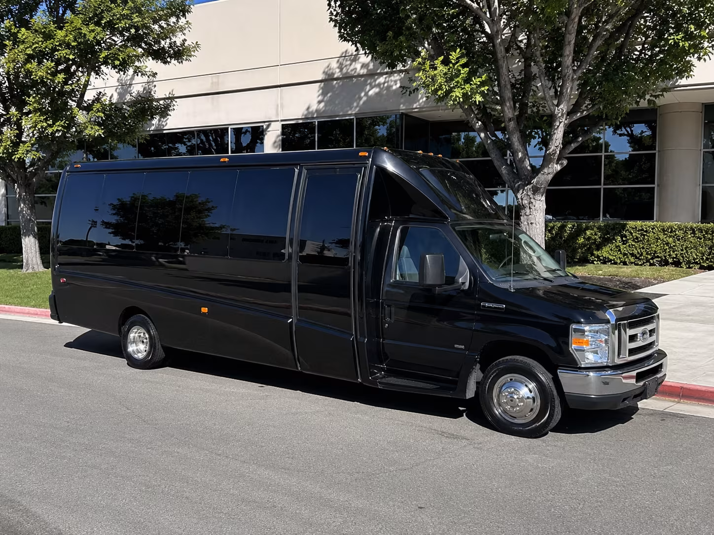 manteca holiday party bus rental