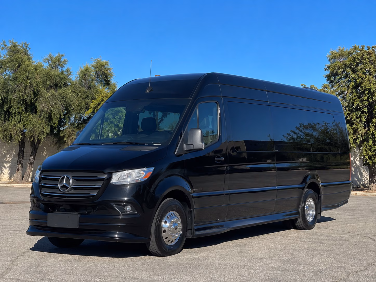 transportation serving manteca and nearby cities